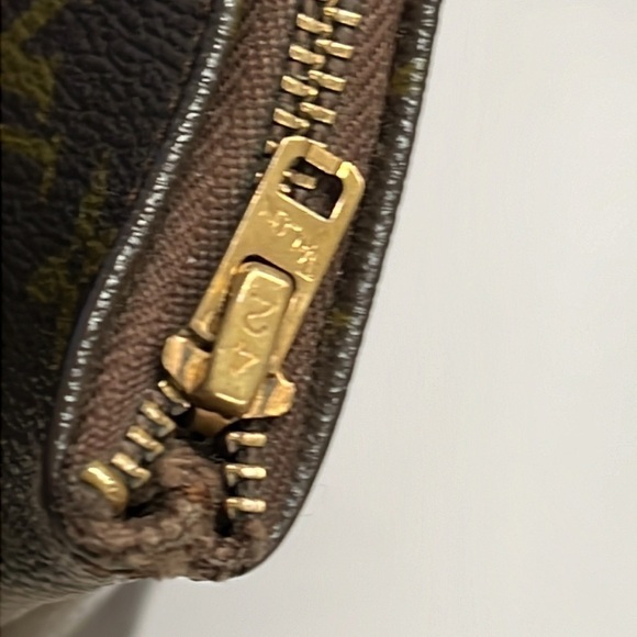 Louis Vuitton The French Company Zip Clutch Pouch 7.75” x 4.75” x 1.5” - Picture 10 of 13